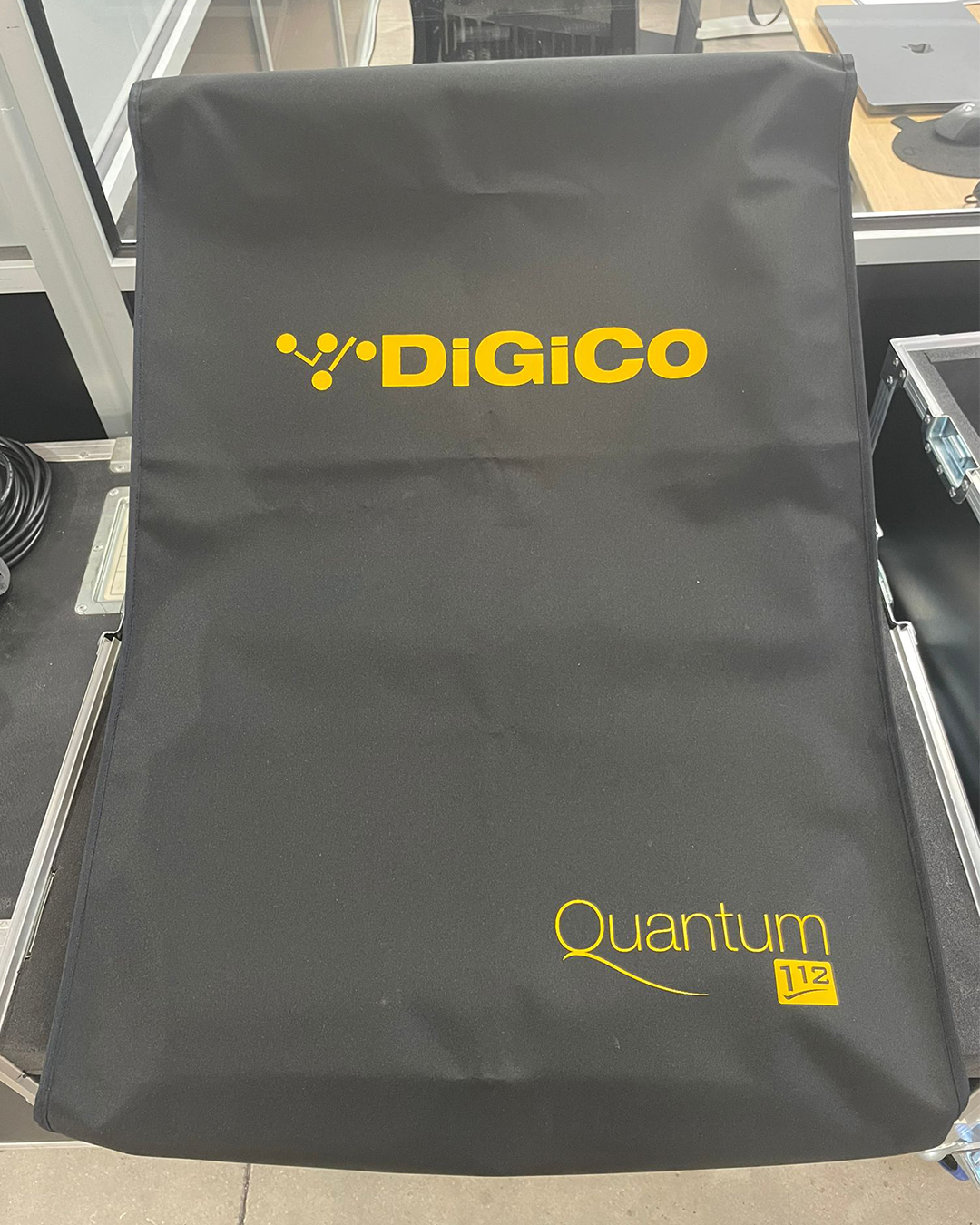 ARASO Sonorització i Il·luminació - DiGiCo Quantum 112